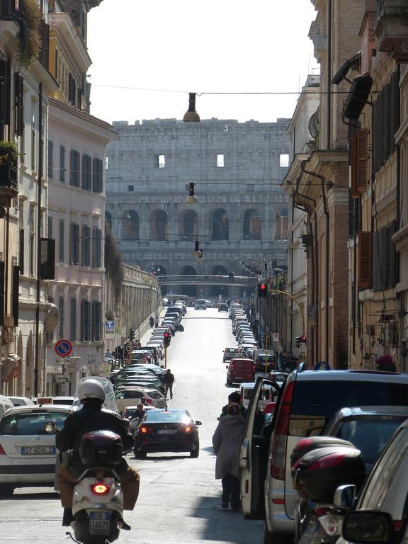 Colosseo Homerents 2 روما الغرفة الصورة